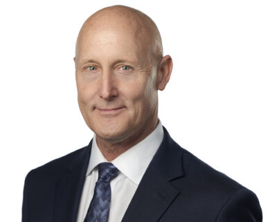 2021_1202-Thomas-Rozman_38279-400×320 (2)